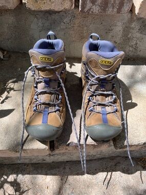 Keen Brown and Blue Women's/Unisex Hiking Boots